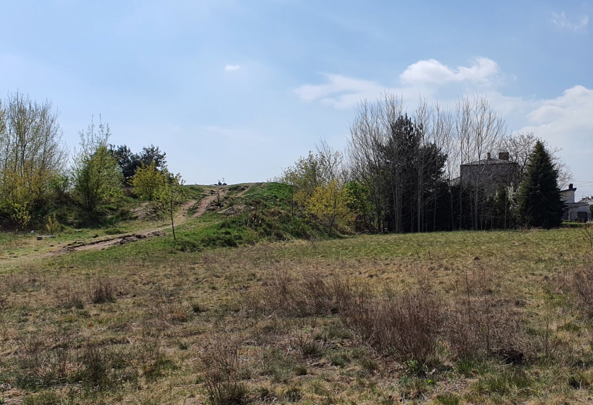 Działka na sprzedaż