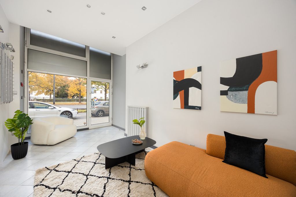 Komercyjny na sprzedaż