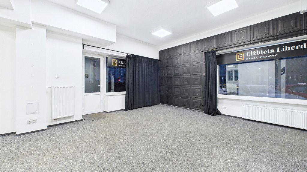 Komercyjny na wynajem