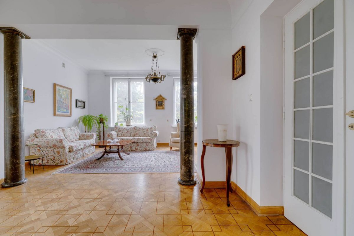 Komercyjny na wynajem