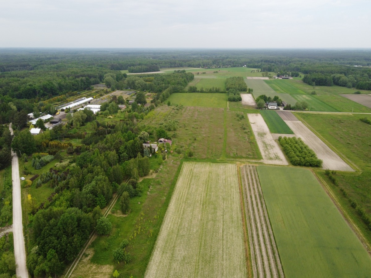 Działka na sprzedaż