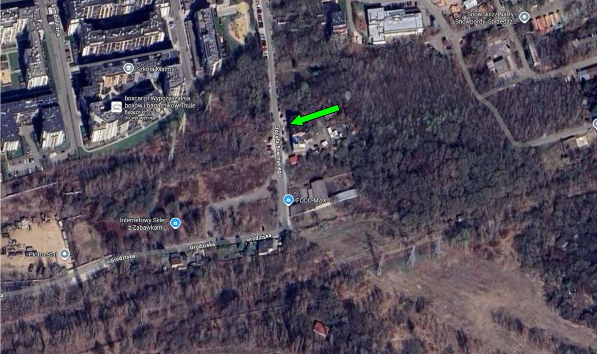 Działka na sprzedaż