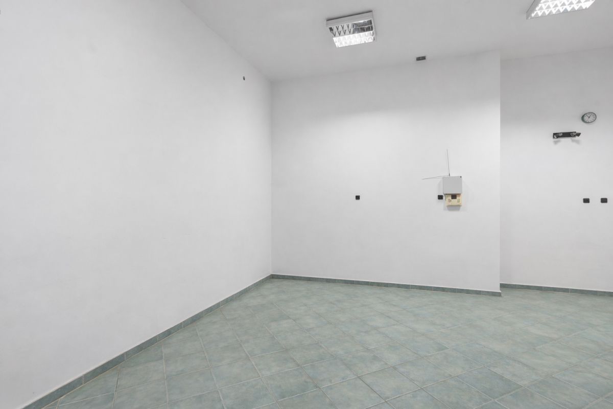 Komercyjny na wynajem