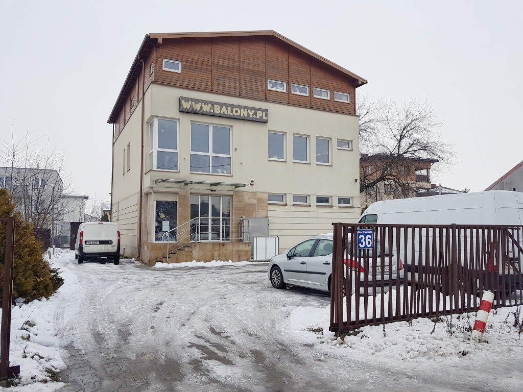 Komercyjny na sprzedaż