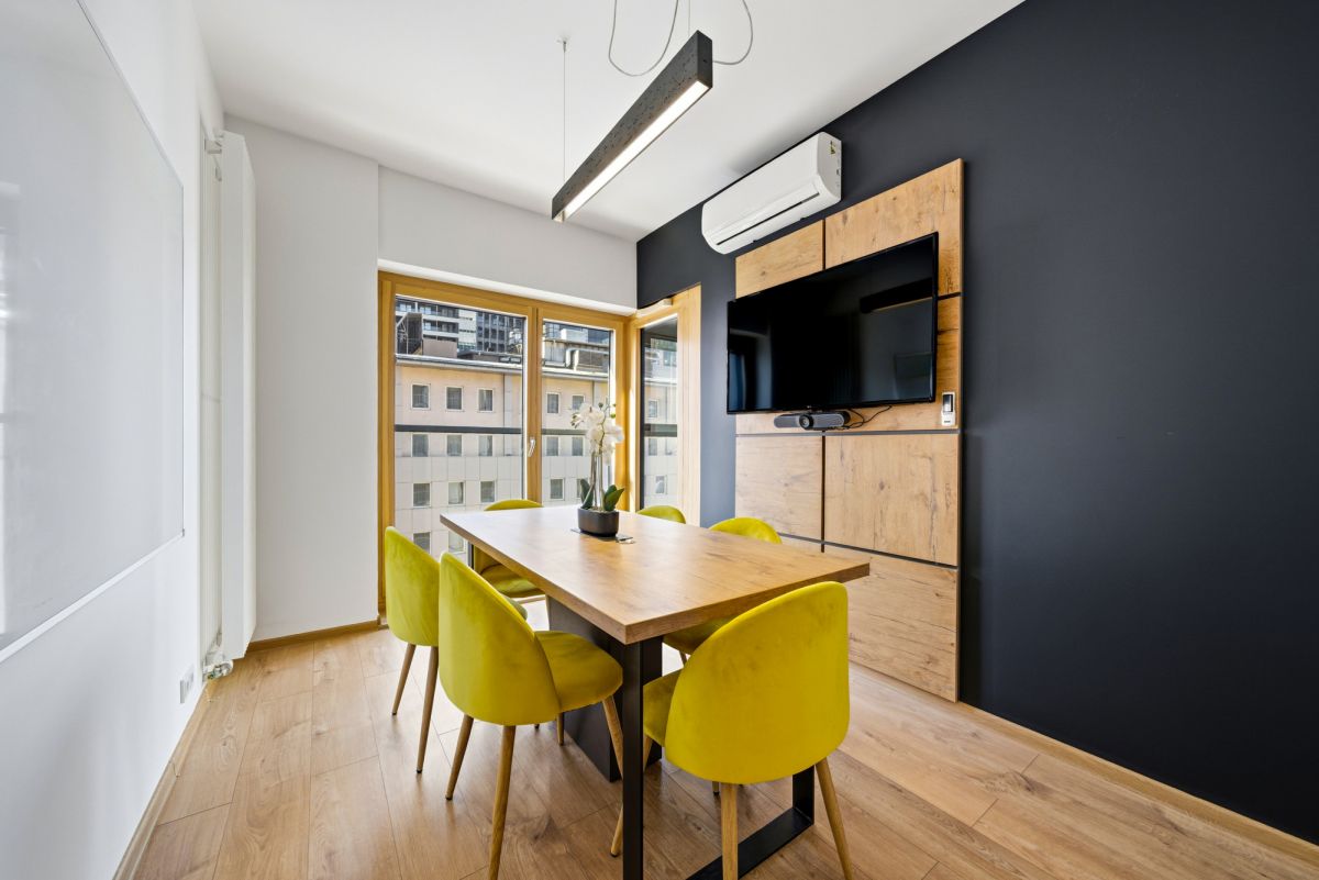 Komercyjny na wynajem