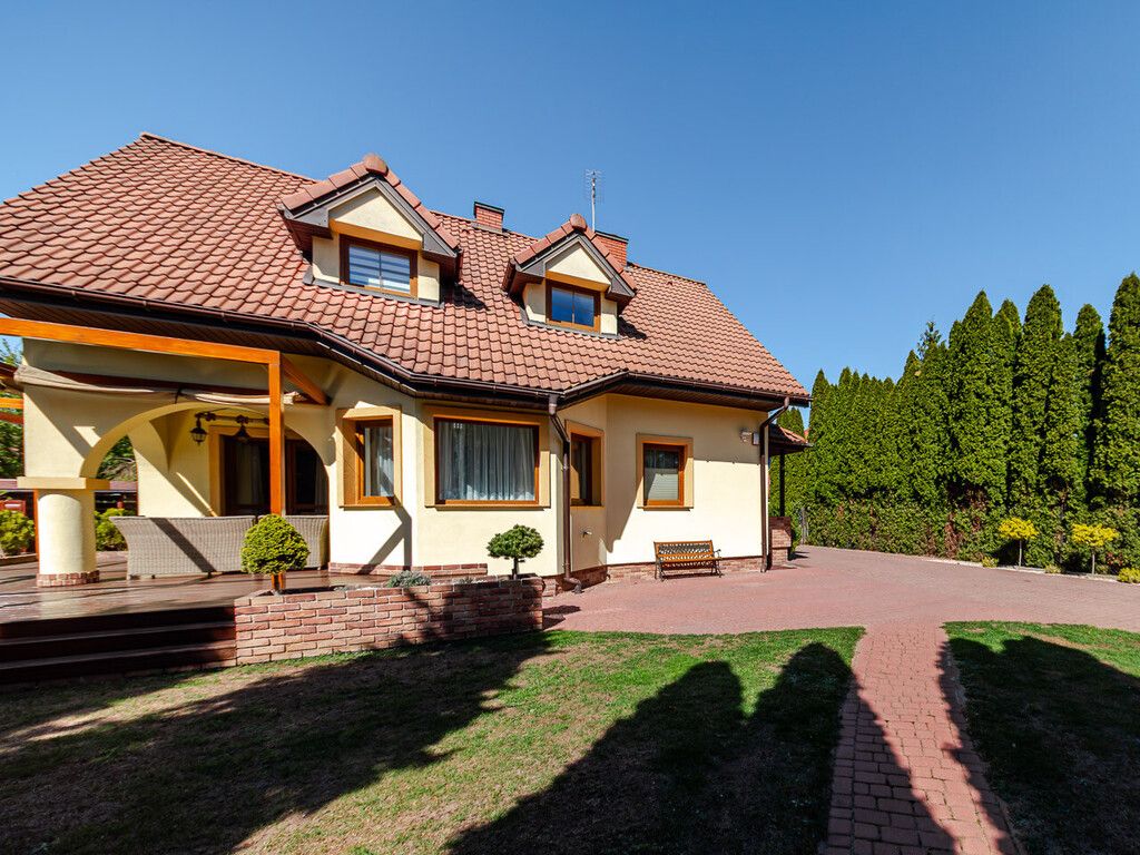 Dom na sprzedaż