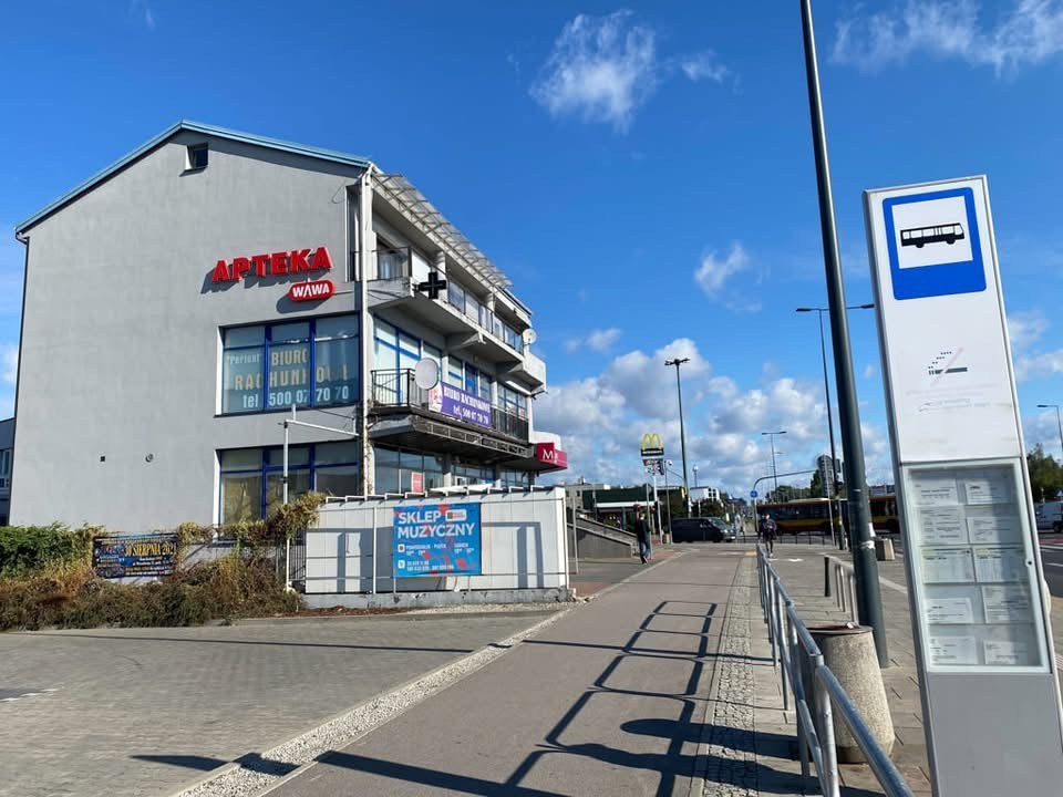 Komercyjny na wynajem