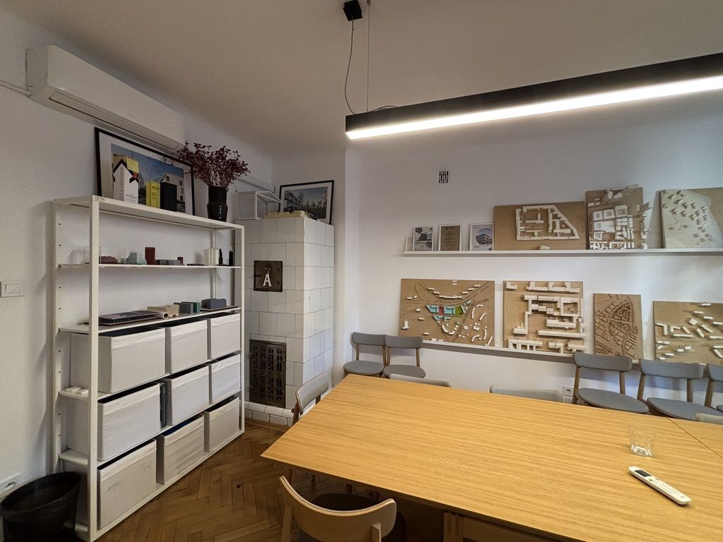 Komercyjny na wynajem