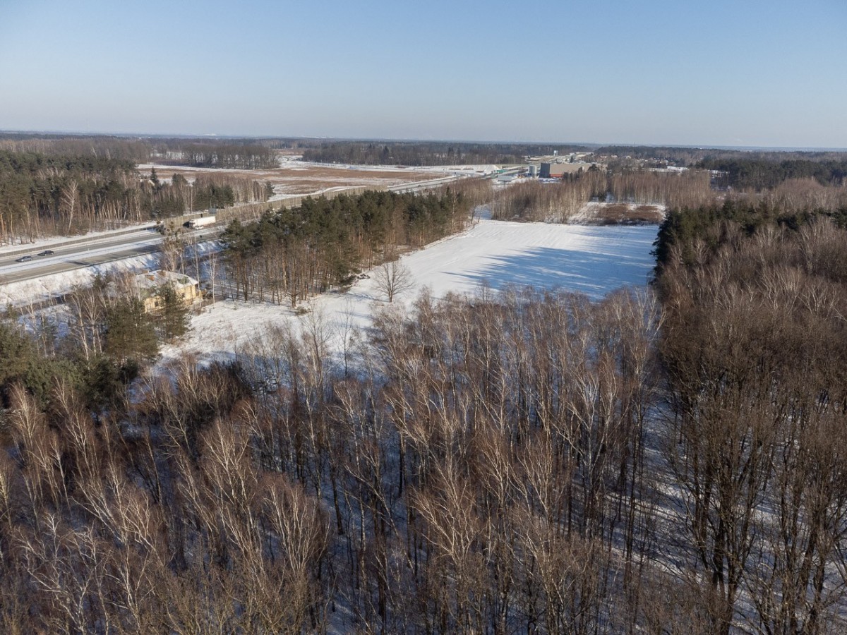 Działka na sprzedaż