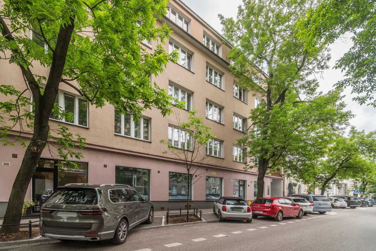 Komercyjny na wynajem