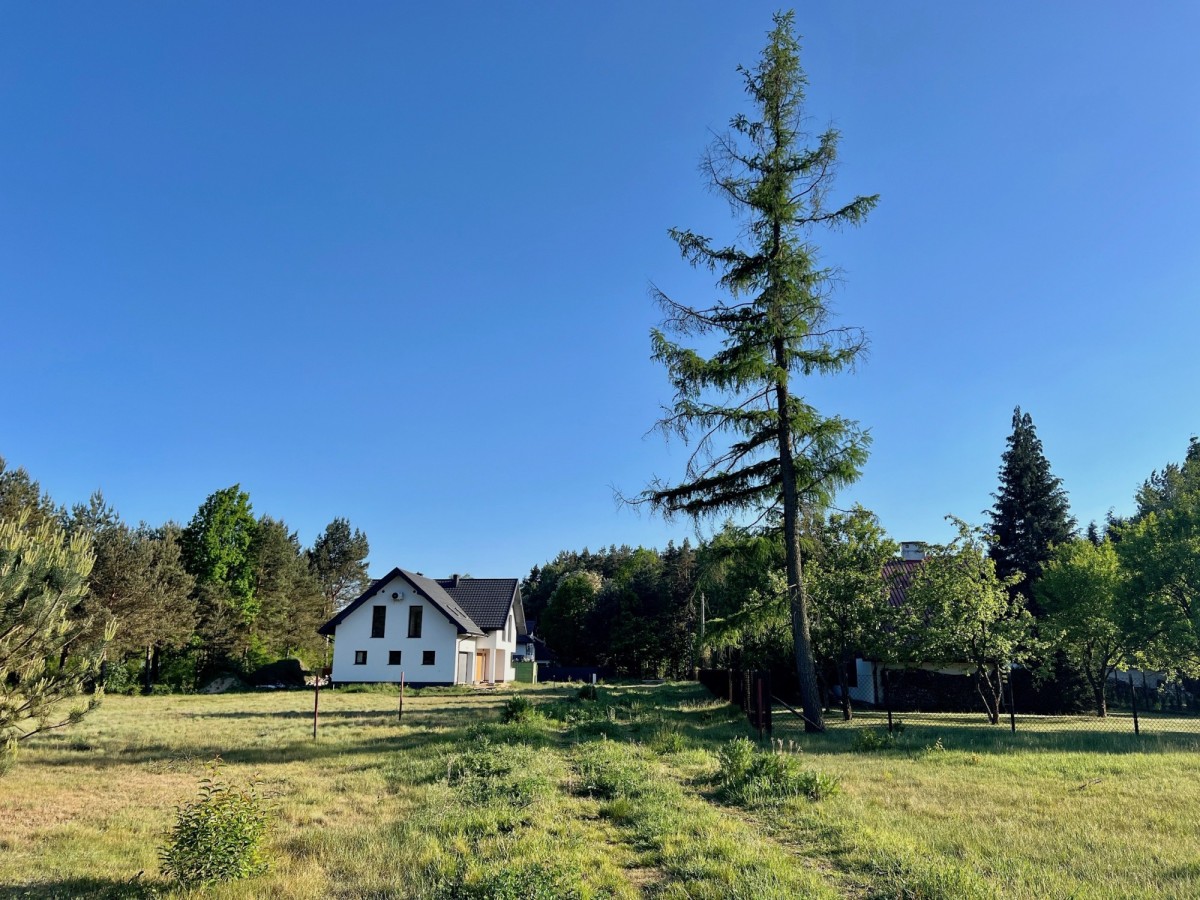 Działka na sprzedaż