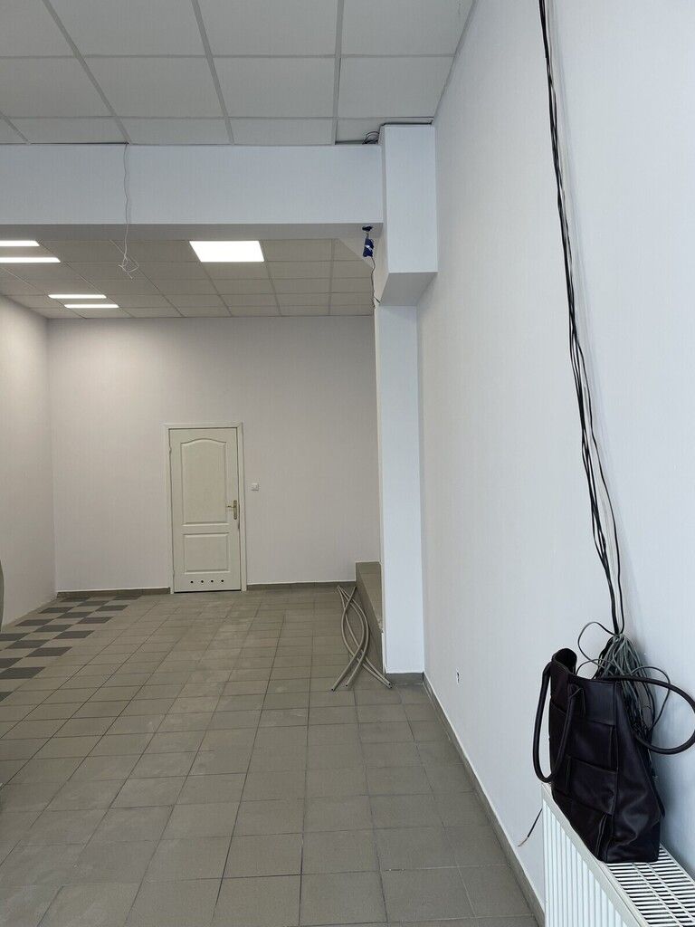 Komercyjny na wynajem