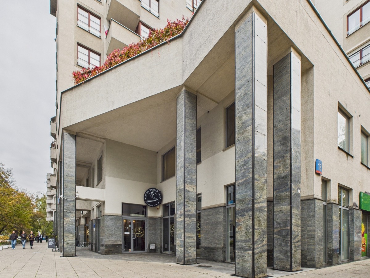 Komercyjny na wynajem