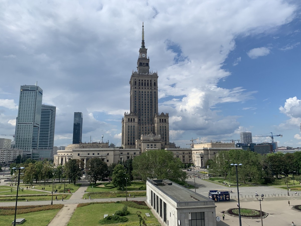 Komercyjny na wynajem