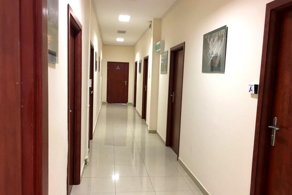 Komercyjny na wynajem