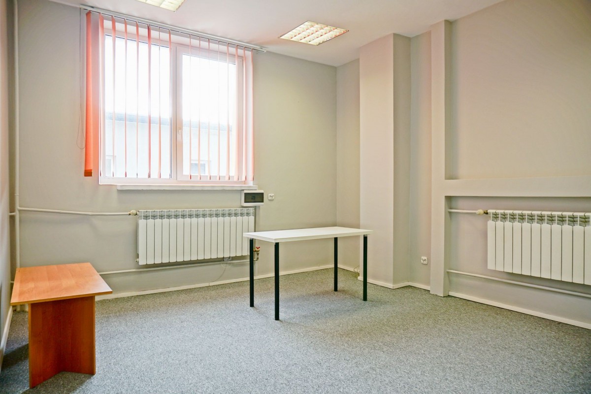 Komercyjny na wynajem