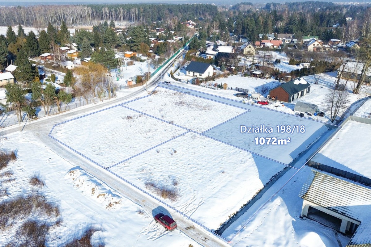 Działka na sprzedaż