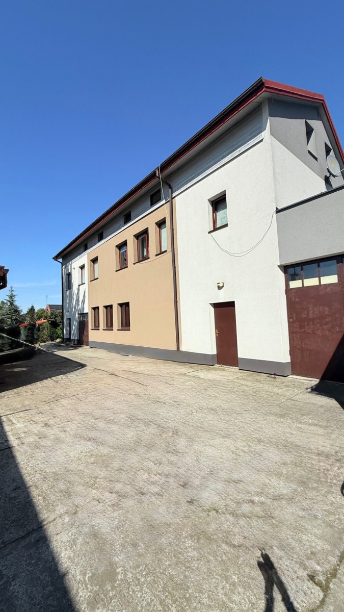 Komercyjny na sprzedaż