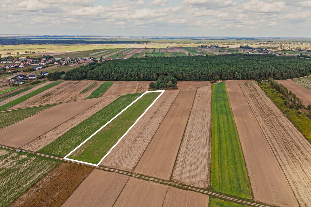 Działka na sprzedaż
