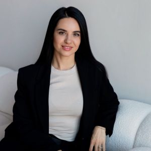 Valentyna Hlukhova